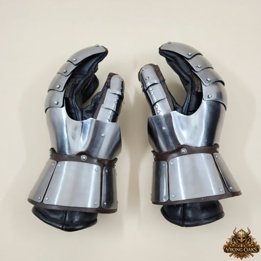 Medieval Functional Clamshell Gauntlets – 16 Gauge Mild Steel Armor Gloves
