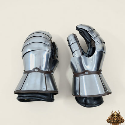 Medieval Functional Clamshell Gauntlets – 16 Gauge Mild Steel Armor Gloves